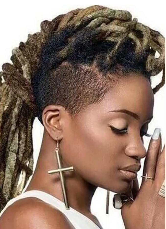 Show Stopping Mohawk Dreadlock style